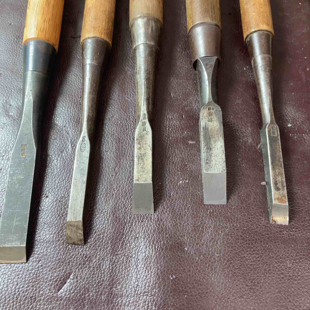 【中古品】鑿(のみ) 正兼2本・助正2本・岩崎・光国・石流・廣貞・勝國3本・幸四郎・守光・久五郎・利信・菊貞など 計21本【東大和店】