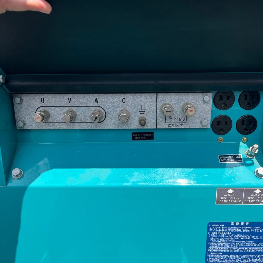 【店頭受取り限定】超美品 ◇デンヨー ディーゼルエンジン発電機 DCA-25ESI2 バッテリー新品 アワー42H 【越谷店】