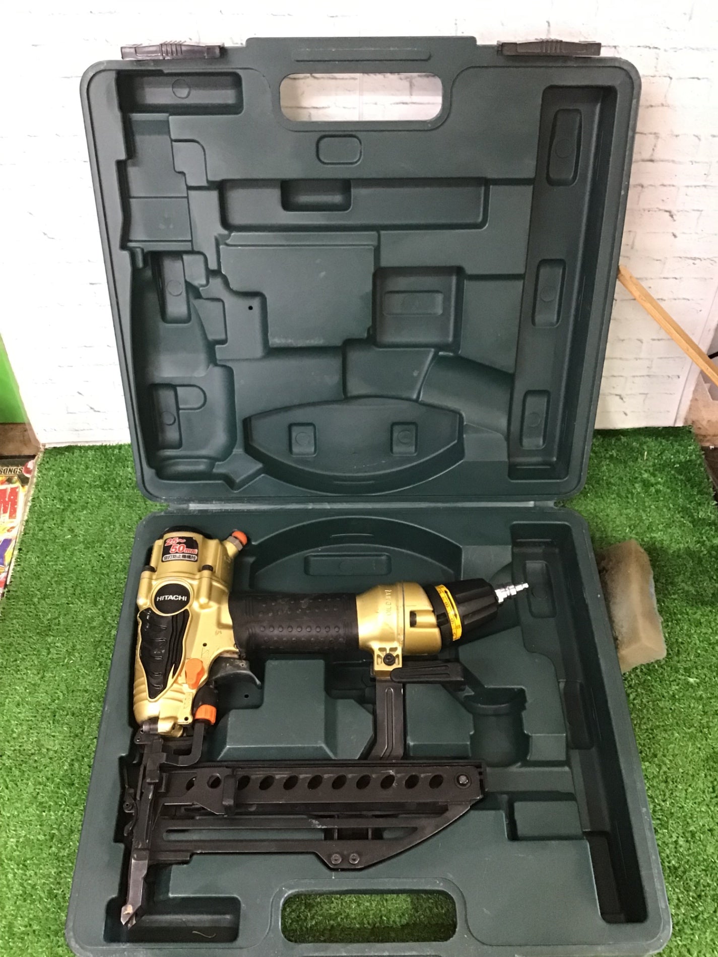ハイコーキ(HIKOKI ※旧:日立工機) 高圧フロアタッカ N5004HMF【町田店