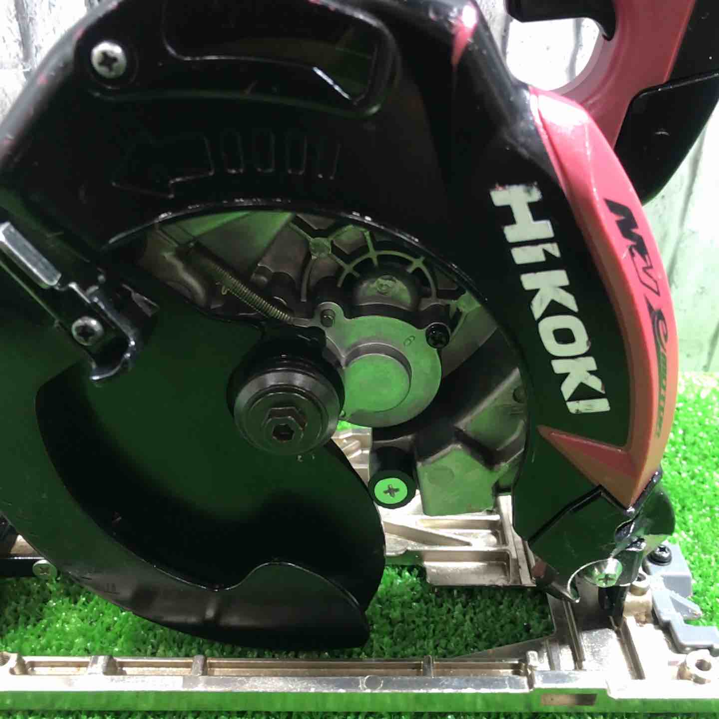 ◇ハイコーキ(HIKOKI ※旧:日立工機) コードレス丸のこ C3606DA(SK)(NNR