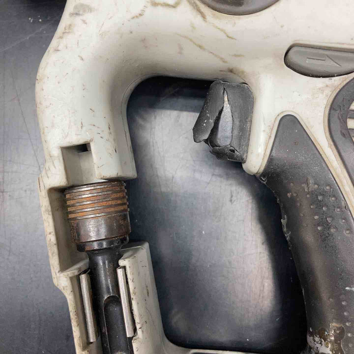 ★パナソニック(Panasonic) コードレスマルチハンマドリル EZ7840LZ2S-B【川越店】