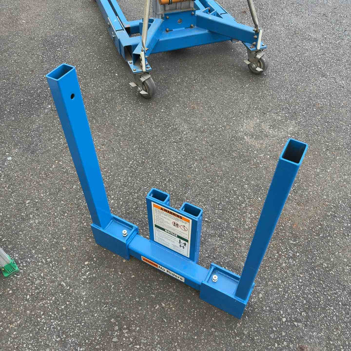 【店頭受取り限定】◇ Genie SLA-10 手動式マテリアルリフト Genie Superlift Advantage 【八潮店】
