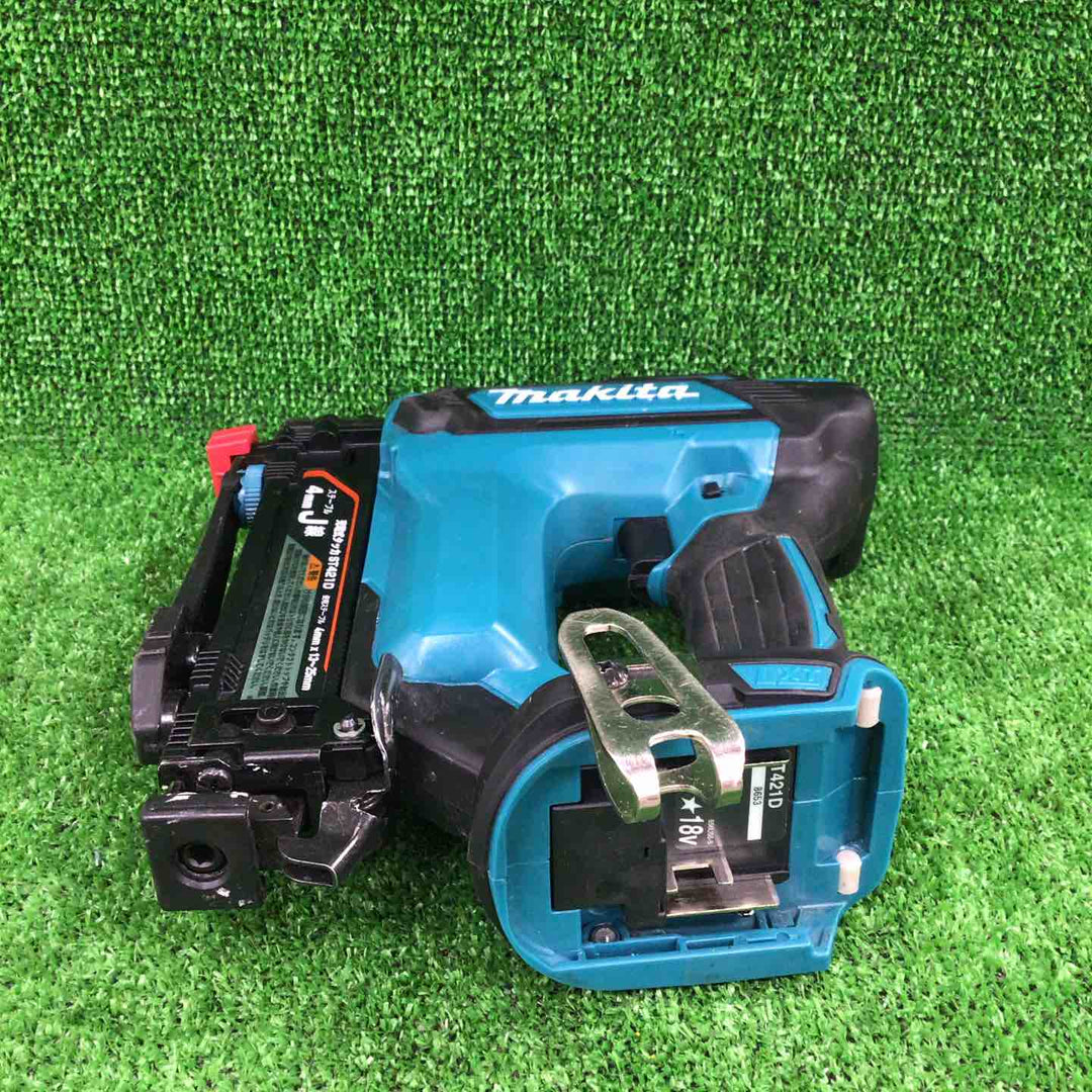 ★マキタ(makita) コードレスタッカー ST421DZK【川崎店】