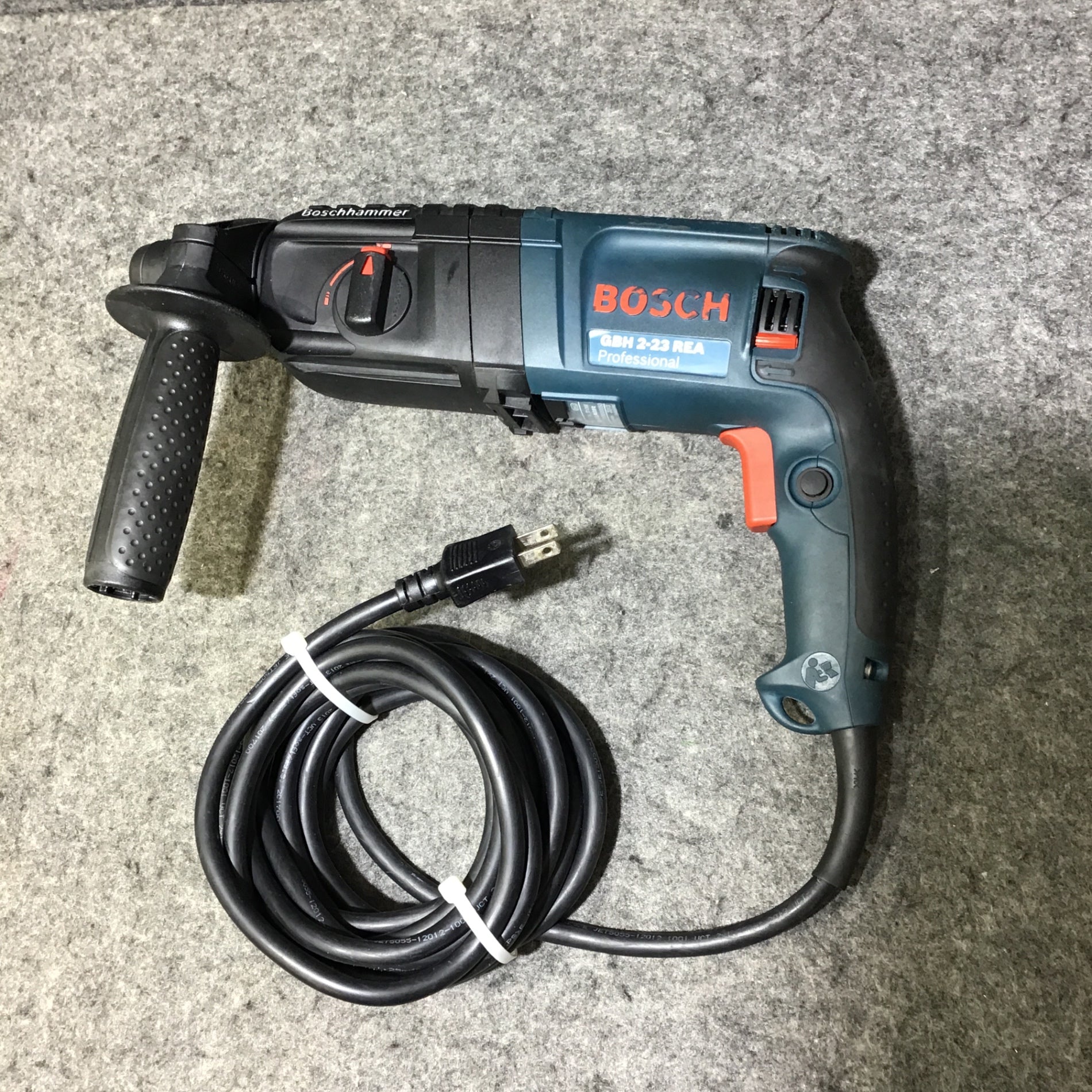 ☆ボッシュ(BOSCH) ハンマドリル GBH 2-23 REA Professional【桶川店】 – アクトツールオンラインショップ