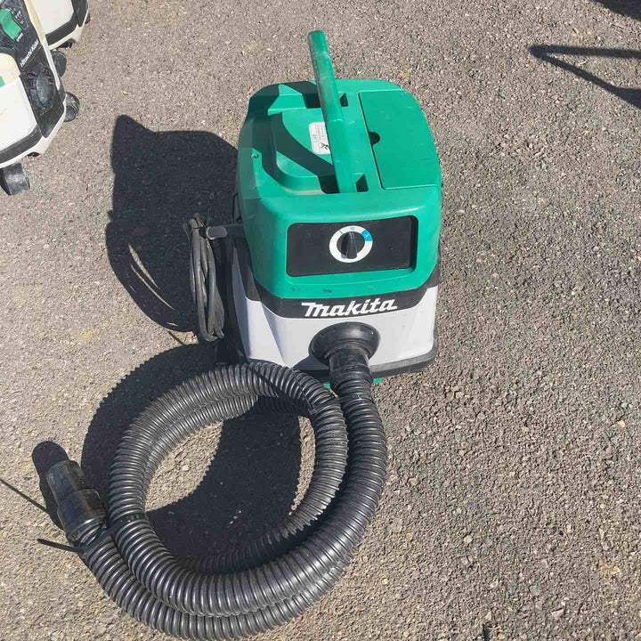 ◇マキタ(makita)  集じん機 M442【町田店】