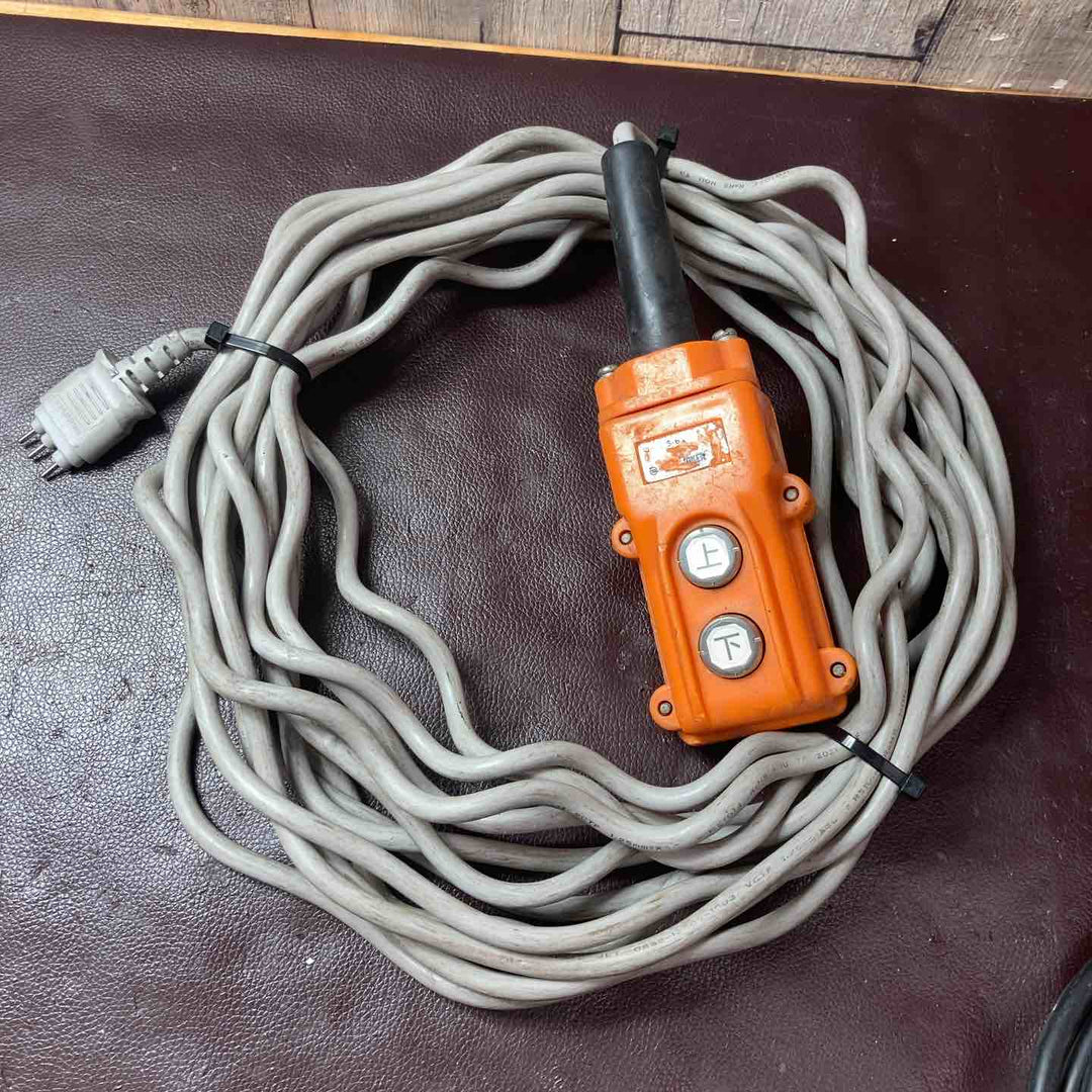 【中古品】トーヨーコーケン(TKK) 電動ウインチ(ワイヤー) ベビーホイスト BH-N320【東大和店】