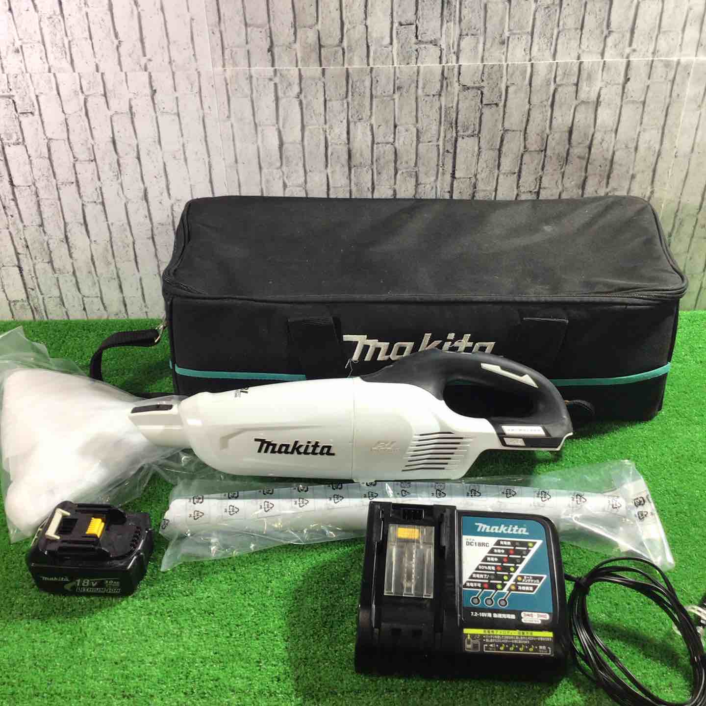 ★マキタ(makita) コードレスクリーナー CL281FDRF【川口店】 ☆マキタ(makita) コードレスクリーナー CL281FDRF【川口店】 – アクト