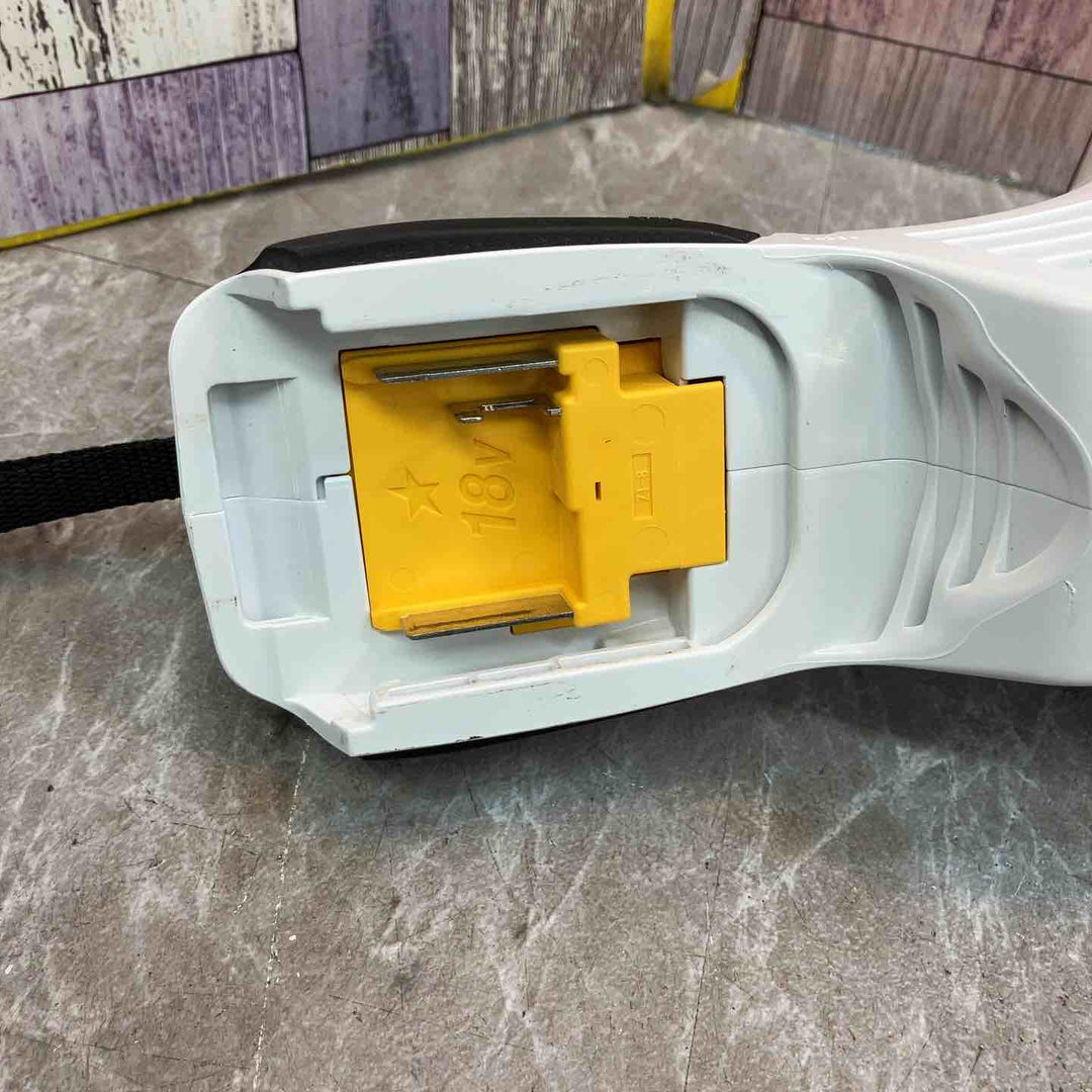 【中古品】☆マキタ(makita) コードレスクリーナー CL181FDZW【八潮店】