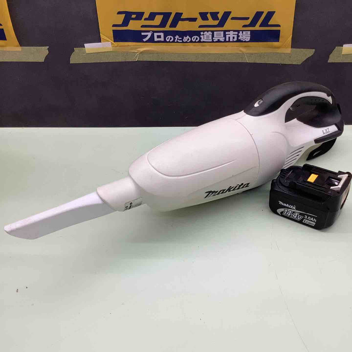 ◇マキタ(makita) コードレスクリーナ CL140FDZW バッテリー1個付き BL1430 156回 10％放電  ストレートパイプ欠品 【越谷店】