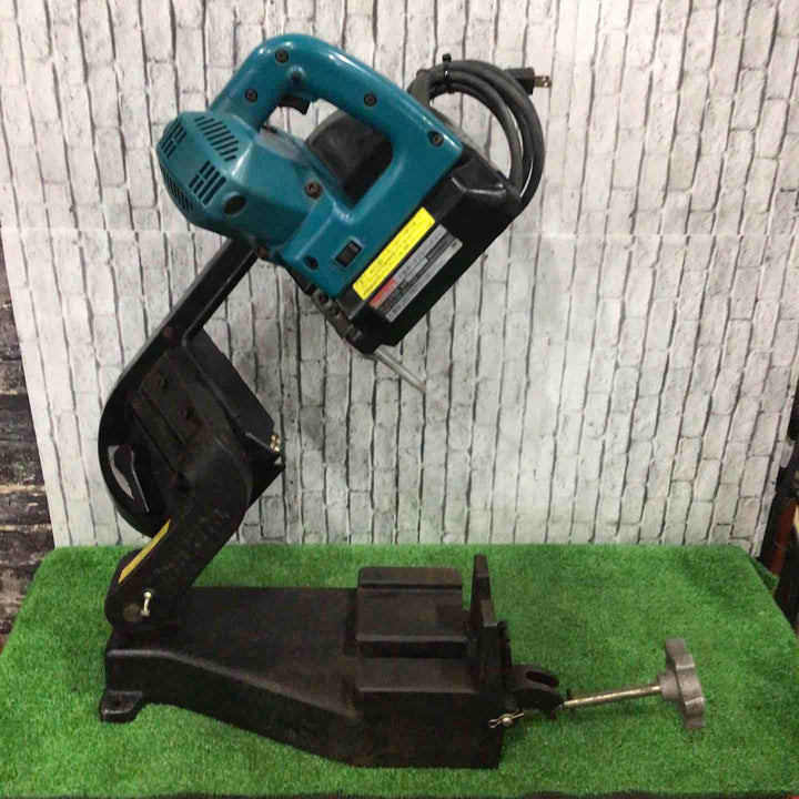 makita 6型ポータブルバンドソー 2106 動作確認済【川口店】