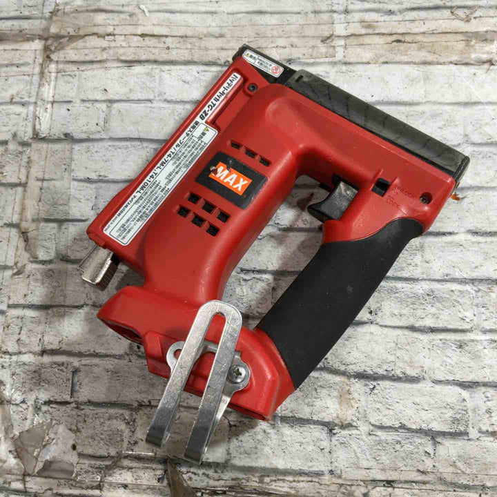 ◇マックス(MAX) コードレスタッカ TG-ZB 本体【川口店】