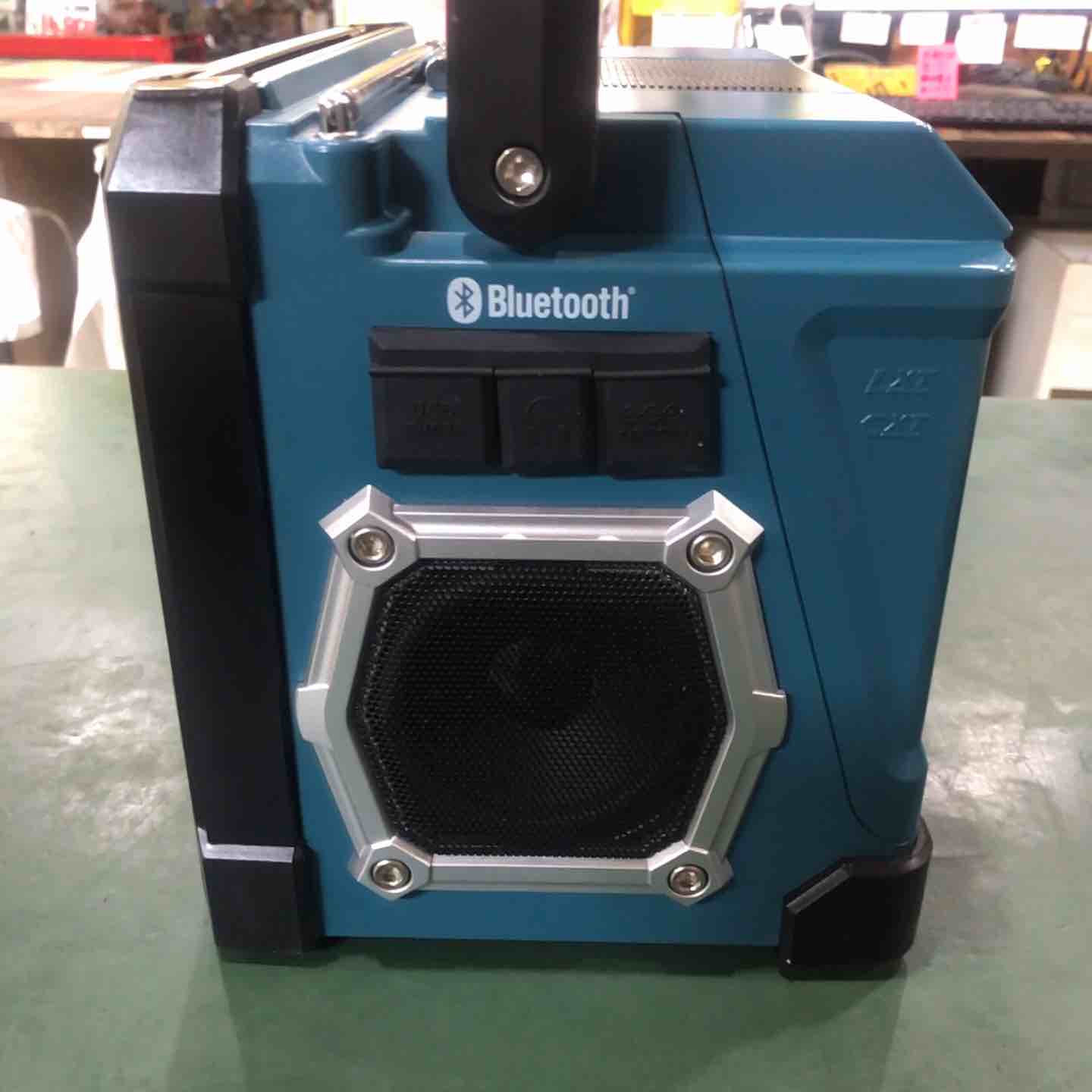 ☆マキタ(makita) コードレスラジオ付テレビ TV100【川口店】 – アクト
