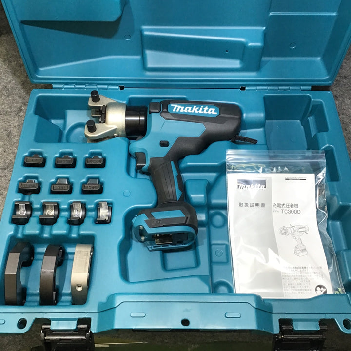 【送料無料/未使用展示品】 マキタ (makita) 18V コードレス圧着機 TC300DZK 本体+ケース 圧着コマ/ヨーク/ダイス 完備！ 圧着範囲14～250mm2【川越店】