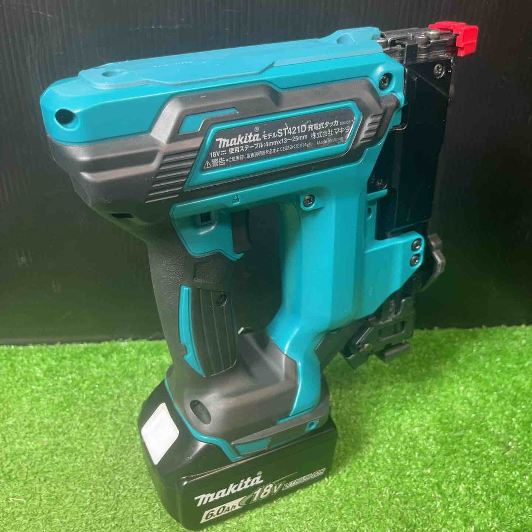 ★マキタ(makita) コードレスタッカ ST421DRG【岩槻店】