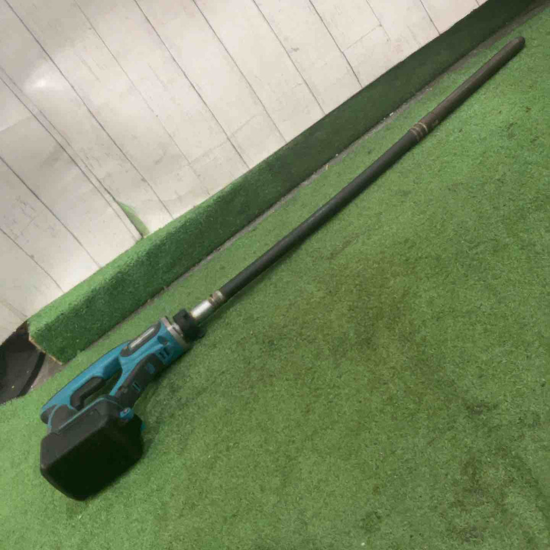【店頭受取り限定】☆マキタ(makita) コードレスコンクリートバイブレータ VR340DZ 14.4V 動作確認済【川口店】