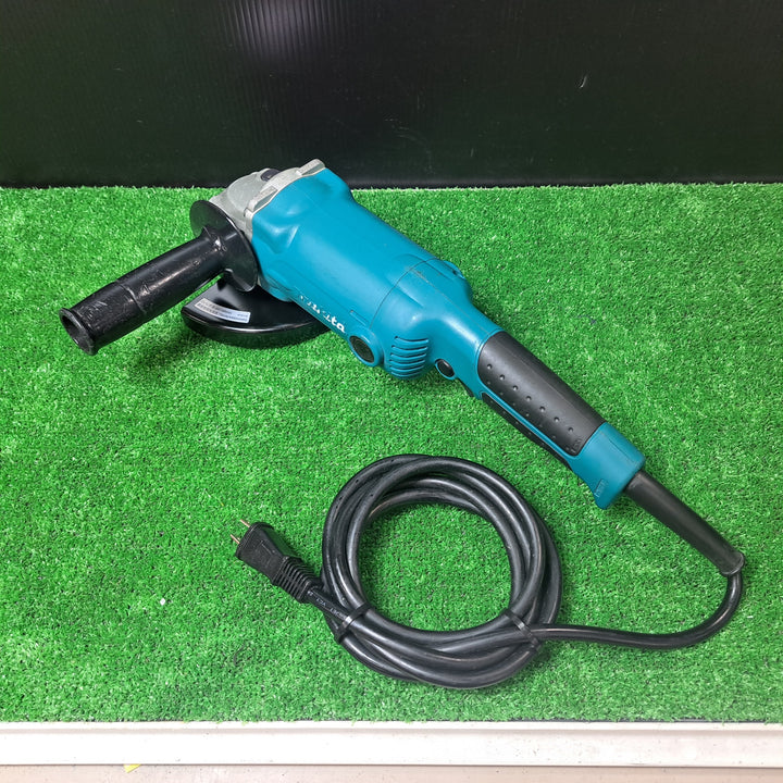 ◇マキタ(makita) 150mmディスクグラインダ GA6010【岩槻店】
