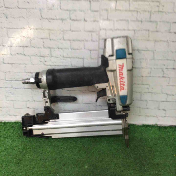 ★マキタ(makita) 常圧フィニッシュネイラ AF502N【町田店】