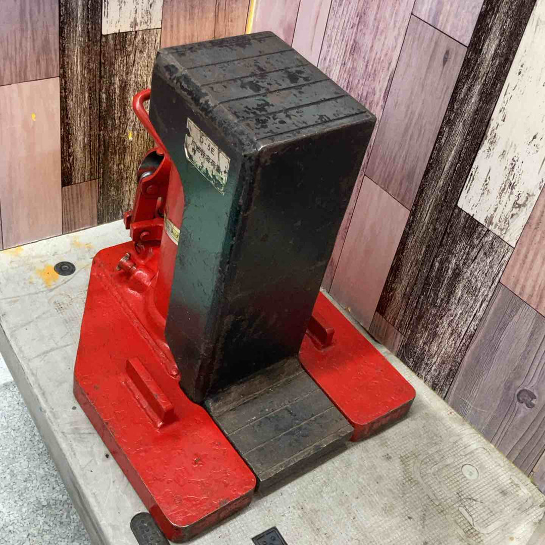 メーカー不明　爪ジャッキ　D-5E　爪部許容荷重：5ｔ【八潮店】