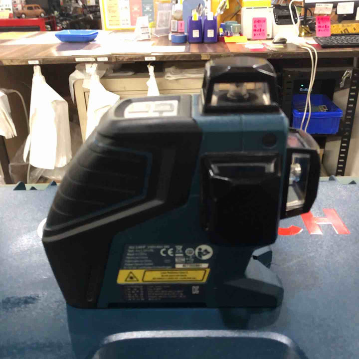 ◇ボッシュ(BOSCH) 水平/垂直ラインレーザー GLL3-80P【川口店】