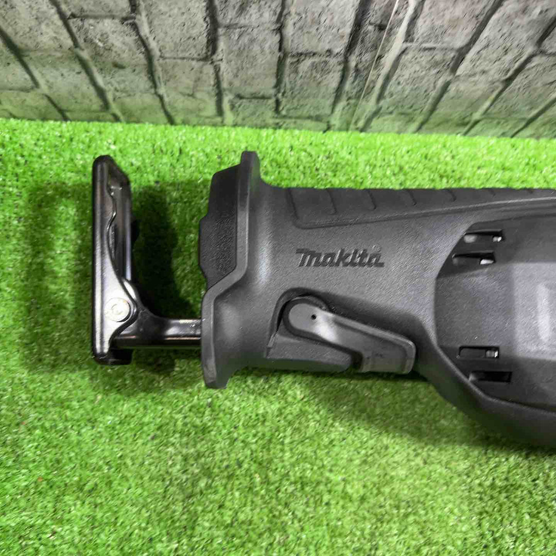 ★マキタ(makita) コードレスレシプロソー 40V JR002GRDX 動作確認済み【川口店】