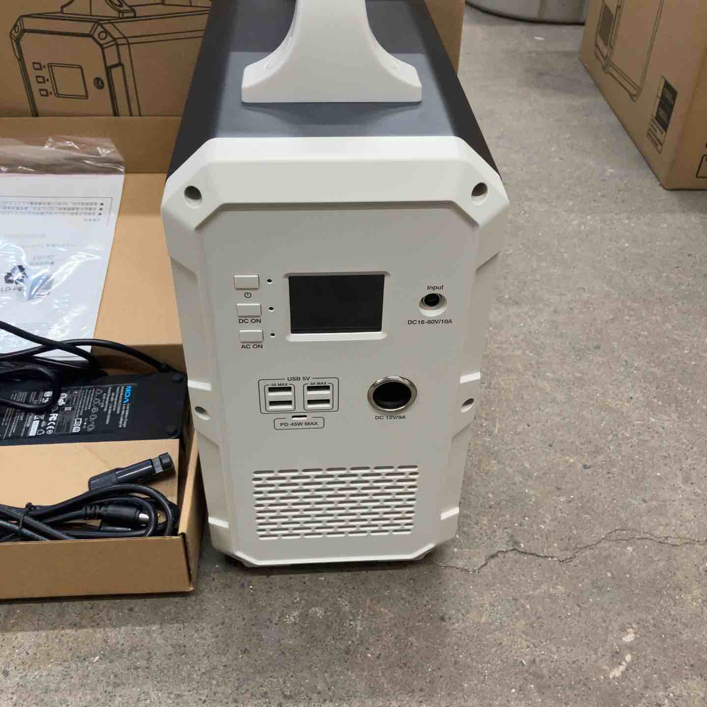 BLUETTI ブルーティ ポータブル電源 蓄電器 EB150【八潮店】 長期保管品 BLUETTI ブルーティ ポータブル電源 蓄電器 EB150【八潮店