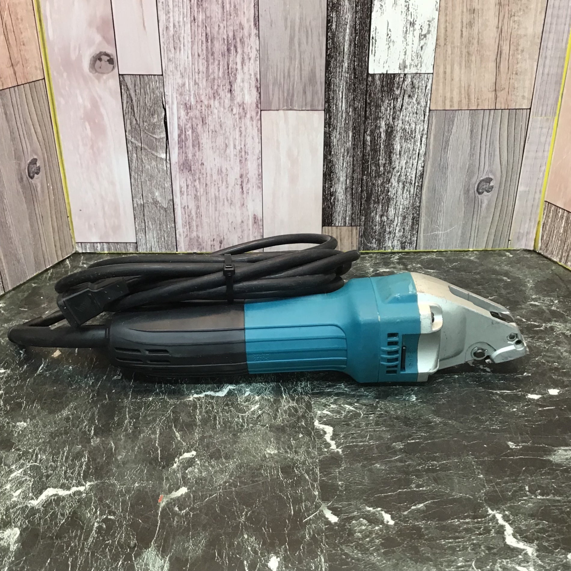 makita マキタ JS1601 ストレートシャー 中古品 【ハンズクラフト宜野湾店】 マキタ ストレートシャー JS1601
