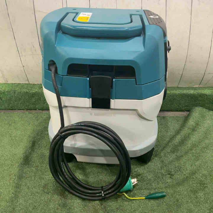 ★マキタ(makita) 15L集じん機(乾湿両用) VC1520 動作確認済【川口店】