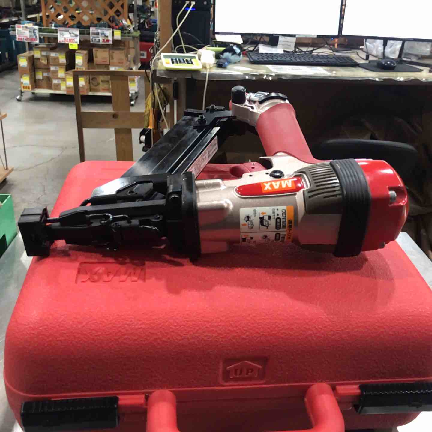 ◇マックス(MAX) 高圧ブラッドネイラ HS-50A/KB50T0【川口店