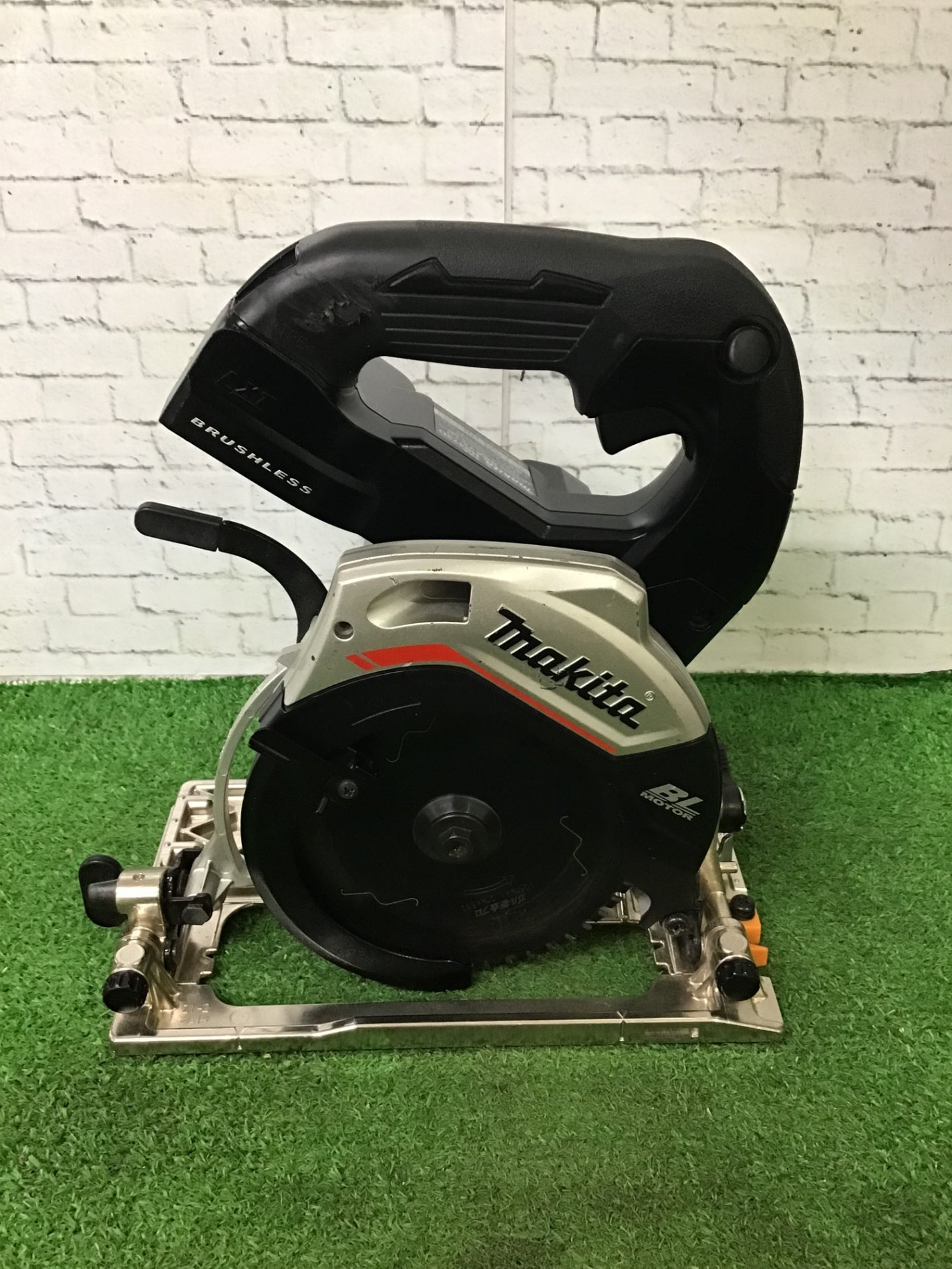 マキタ(makita) コードレス丸のこ HS472DZB【町田店】 – アクト