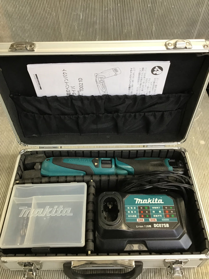 マキタ(makita) コードレスペンインパクトドライバー TD022DSHXB【中古品】