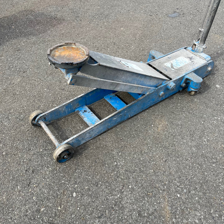 【中古品/店頭受取り限定】長崎ジャッキ 低床ガレージジャッキ NLA-1.8H 1.8t【東大和店】