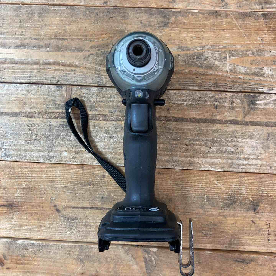 【中古品】 ★マキタ(makita) コードレスインパクトドライバー TD148DZB 【東大和店】