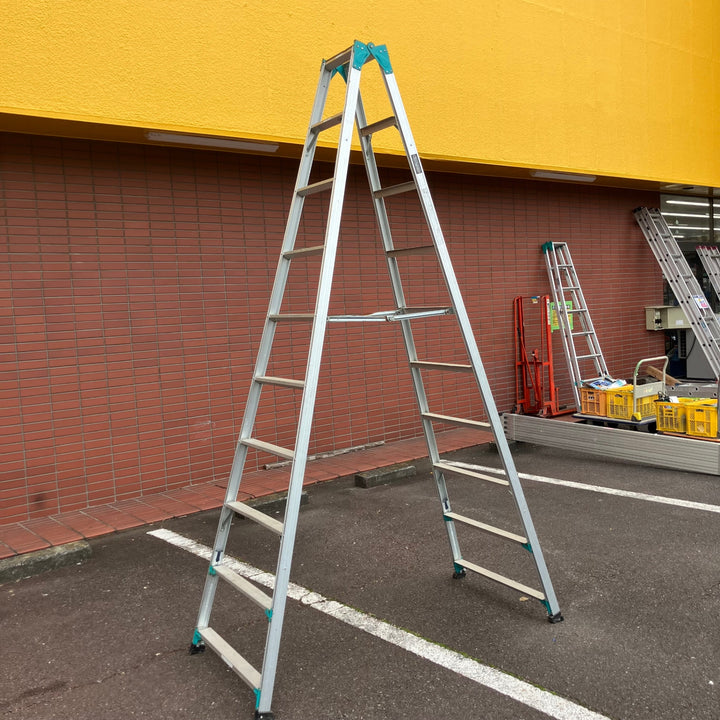 【店頭受取り限定】アルインコ 伸縮脚立 脚部伸縮式脚立 10尺 型式不明【越谷店】