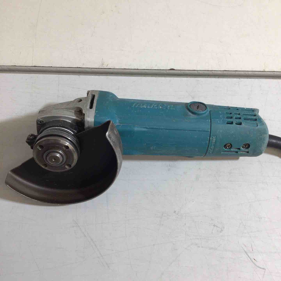 【中古品】【？】マキタ 125mm ディスクグラインダ 9533？【戸田店】