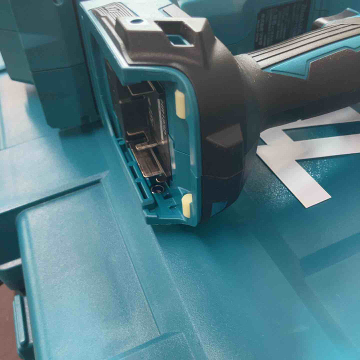 【中古美品】 マキタ(makita) コードレスハンマドリル HR183DRGXV 【東大和店】