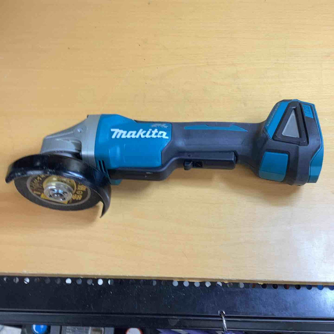 ☆マキタ(makita) コードレスディスクグラインダ GA407DZ【越谷店】
