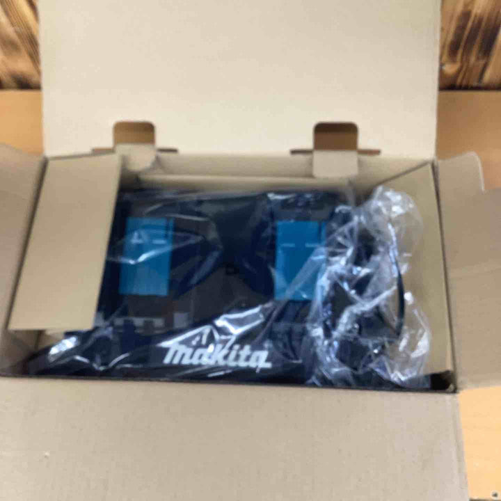 ◇マキタ(makita) 2口充電器 (14.4～18V用) DC18SH【越谷店】
