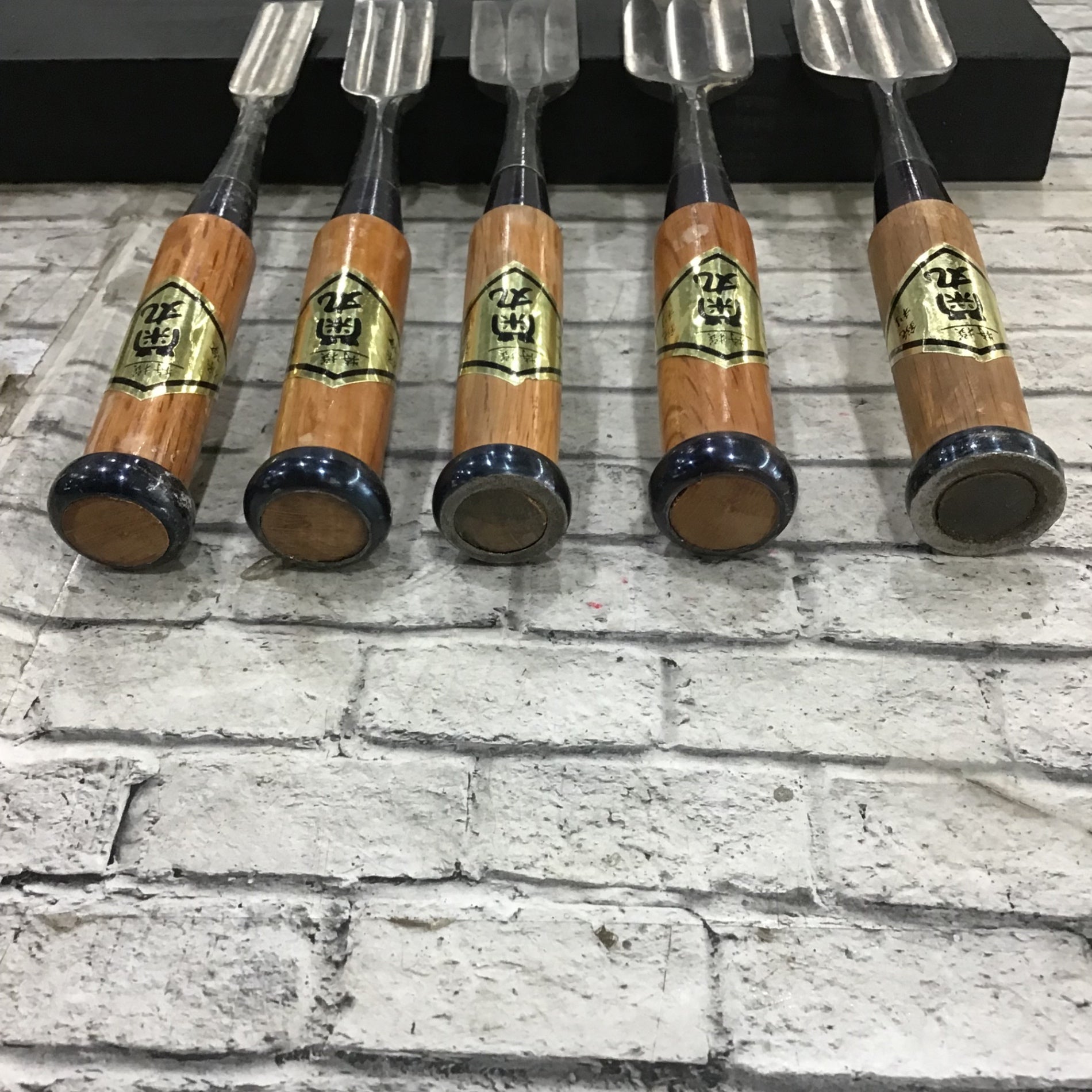 内丸鉋 PRODUCT【丸の内駅舎柄（東京駅限定）製品情報）】 | JIZAING X
