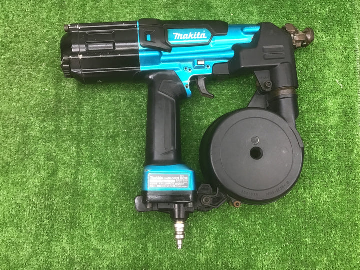 ★マキタ(makita) 高圧エアネジ打ち機 AR411HRM【富山店】◇C
