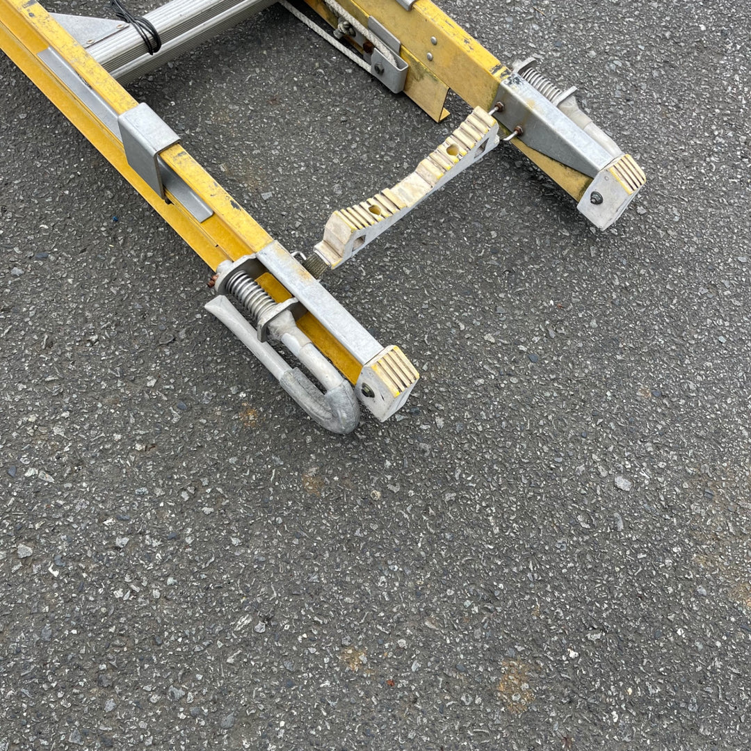 【中古品/店頭受取り限定】トーツー創研 FRP 2連梯子 2-71GFはしご 最大長7ｍ 2013年製【東大和店】
