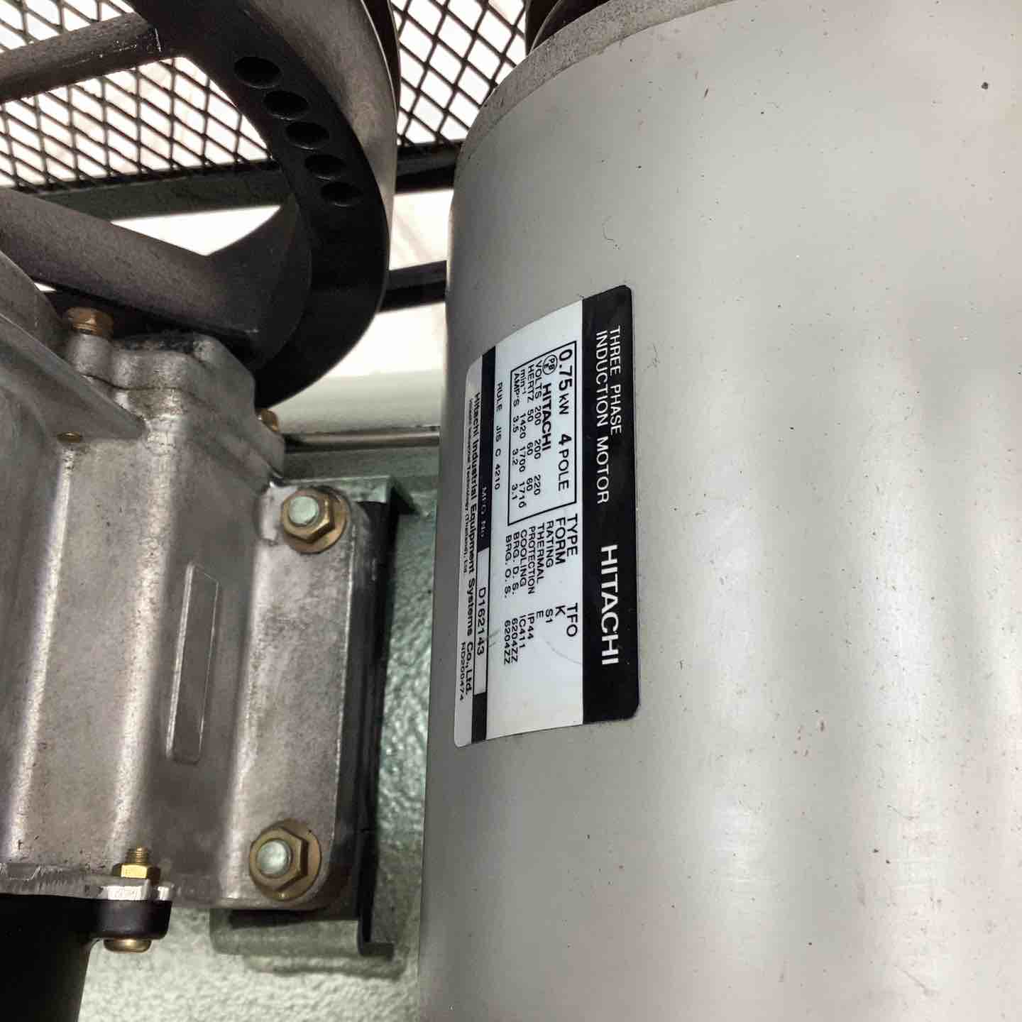 店頭受取り限定】イワタ OCS-165P-24B エアコンプレッサー【越谷店