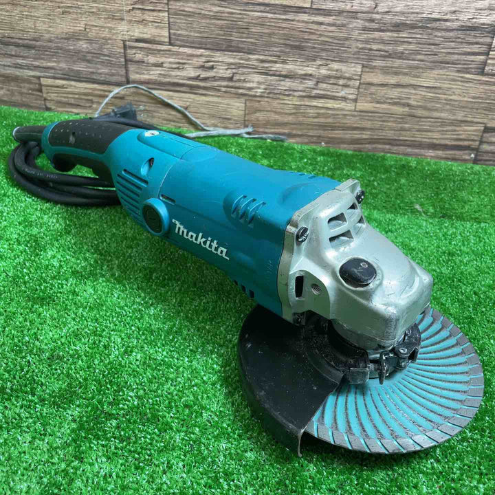 マキタ(makita) 150mm電子ディスクグラインダ GA6021C【桶川店】