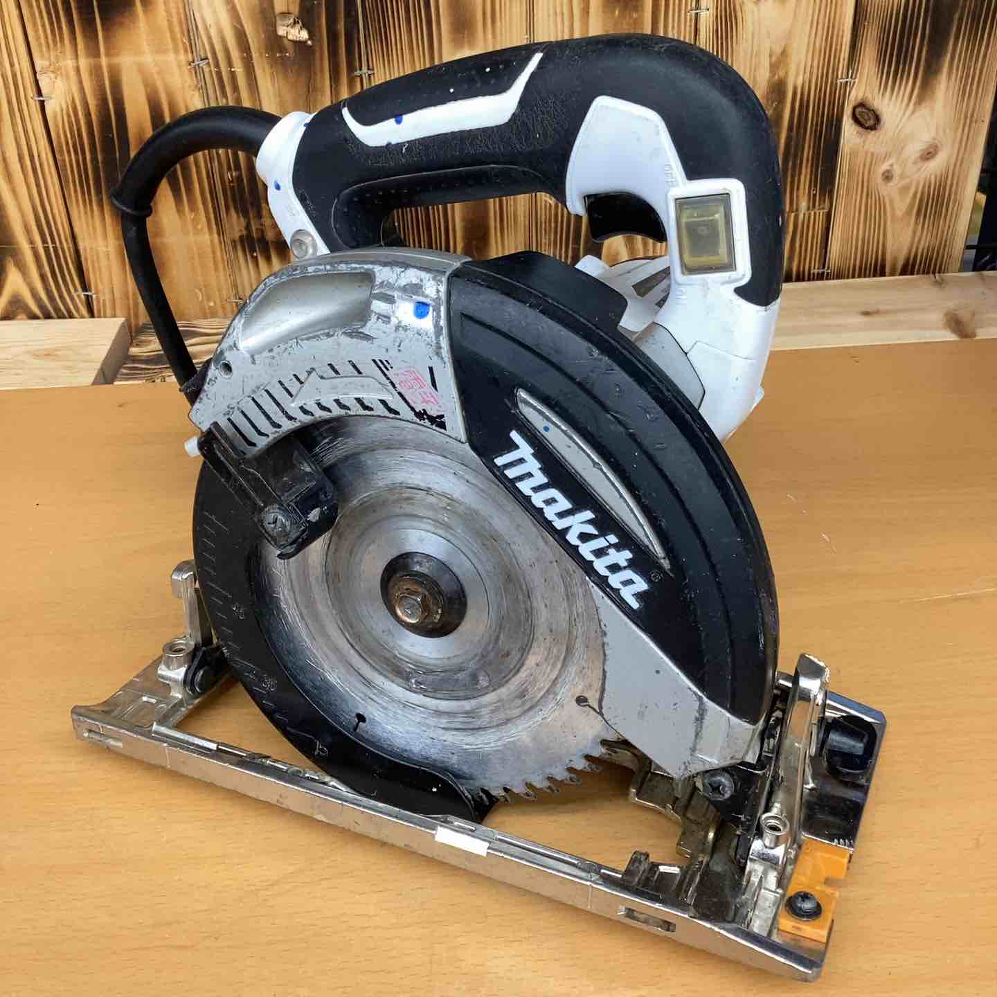 ★マキタ(makita) 電子マルノコ 5332CW【八潮店】 ☆マキタ(makita) 電子マルノコ 5332CW【八潮店】 – アクトツール