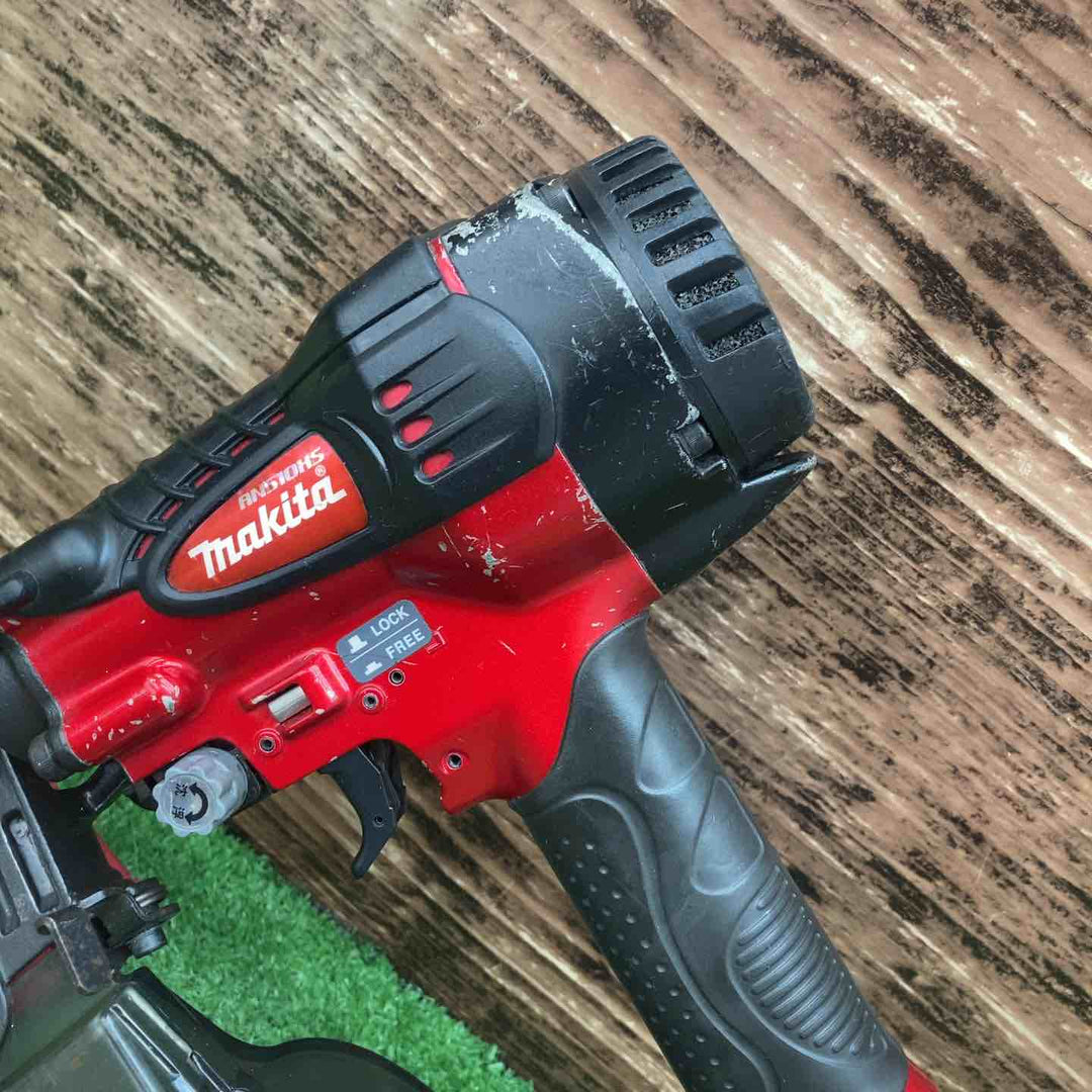 ★マキタ(makita) 高圧エア釘打ち機 AN510HS【川越店】