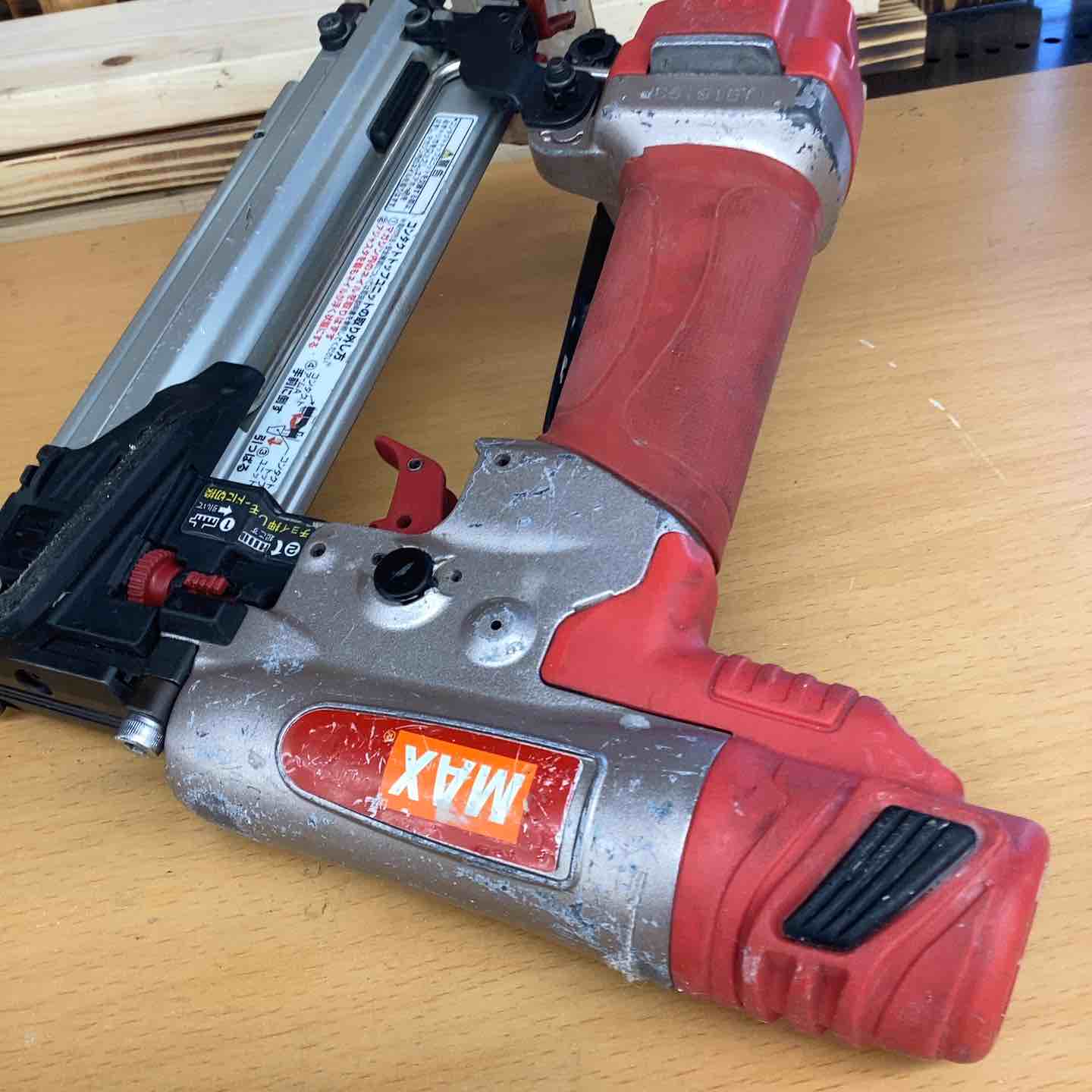 ☆マックス(MAX) 高圧フィニッシュネイラ HA-55SF1(D)【越谷店