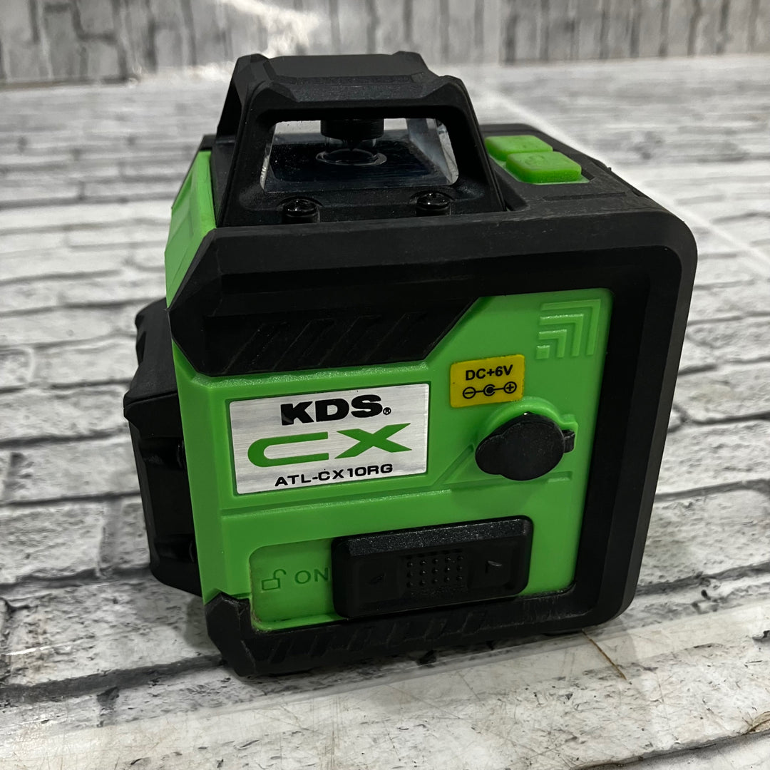 〇KDS コンパクトグリーンレーザー墨出し器 ATL-CX10RG【川口店】
