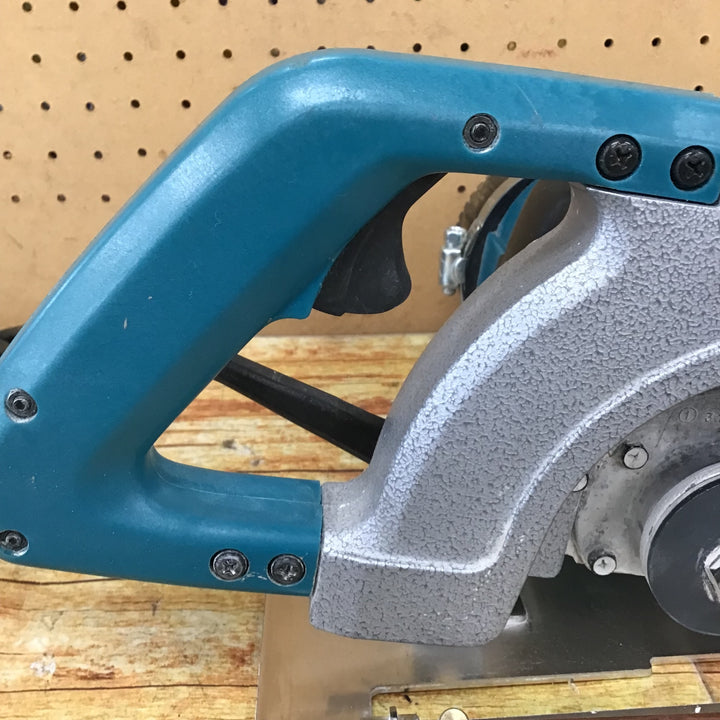 マキタ(makita) 205mm カッタ 4108R コンクリートカッター【川崎店】