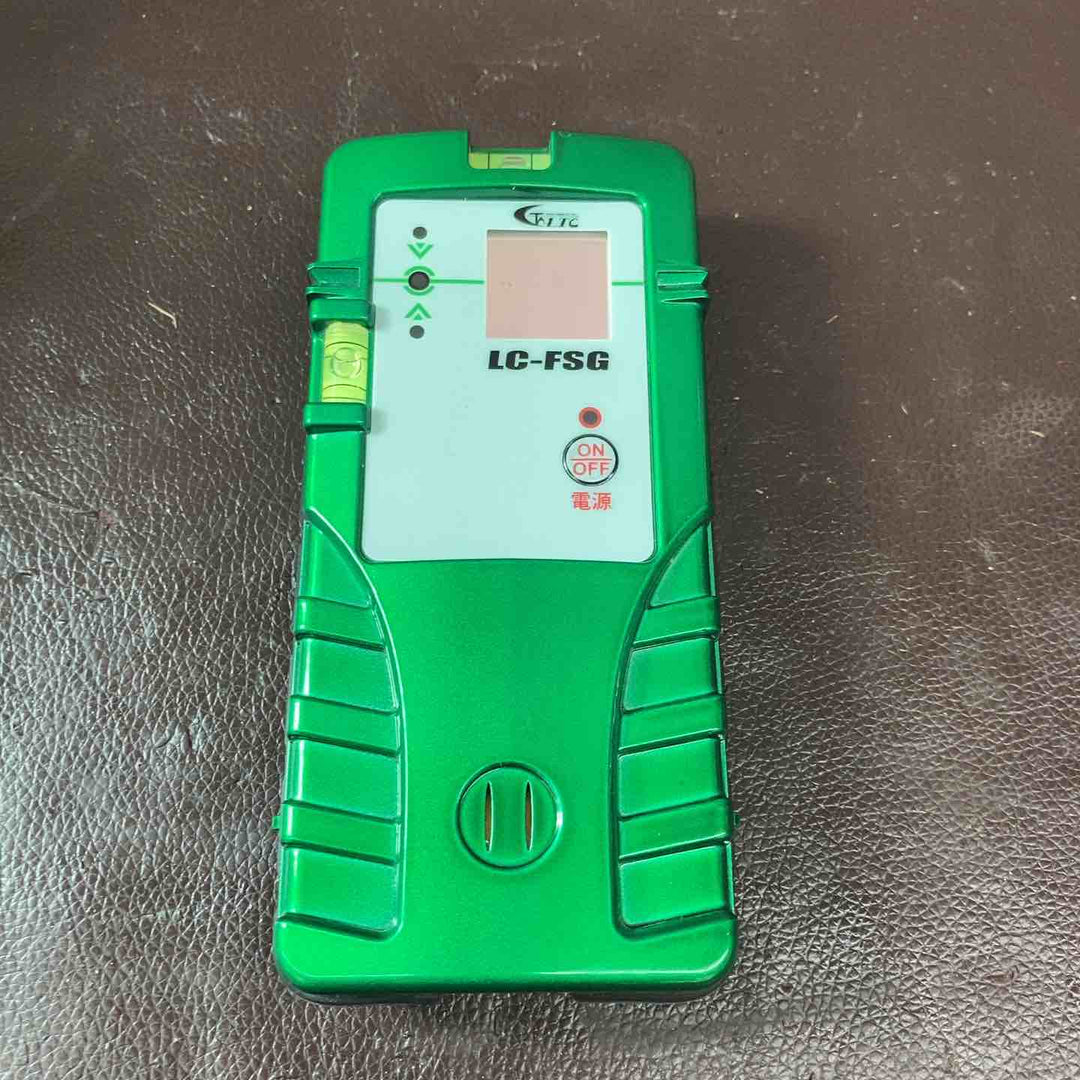 【中古品】テクノ 3Dグリンレーザー墨出し器 LTK-FGX3C【東大和店】