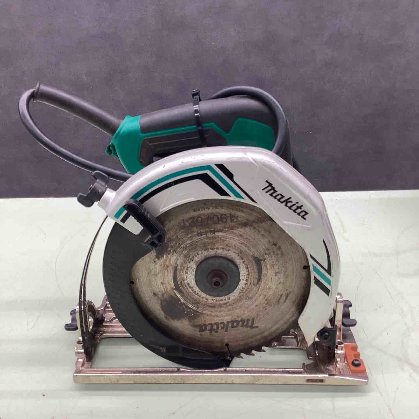 マキタ(Makita) 電気マルノコ 190mm M585 □□MAKITA マキタ 190ｍｍ マルノコ 100V M585