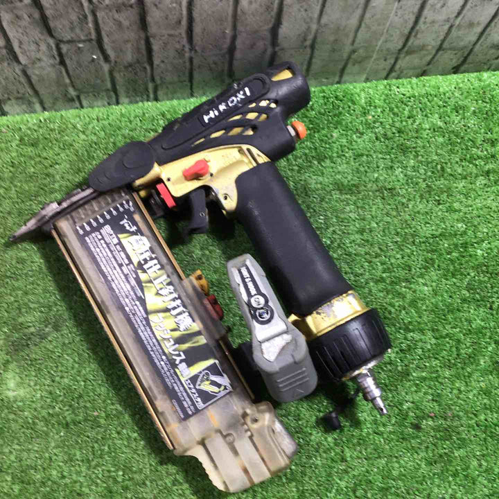 【中古品】◇ハイコーキ(HIKOKI ※旧:日立工機) 高圧フィニッシュネイラ NT55HM【八潮店】